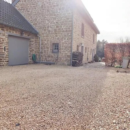 Spacious With Private Pool In 200 M² Tranquil Villa